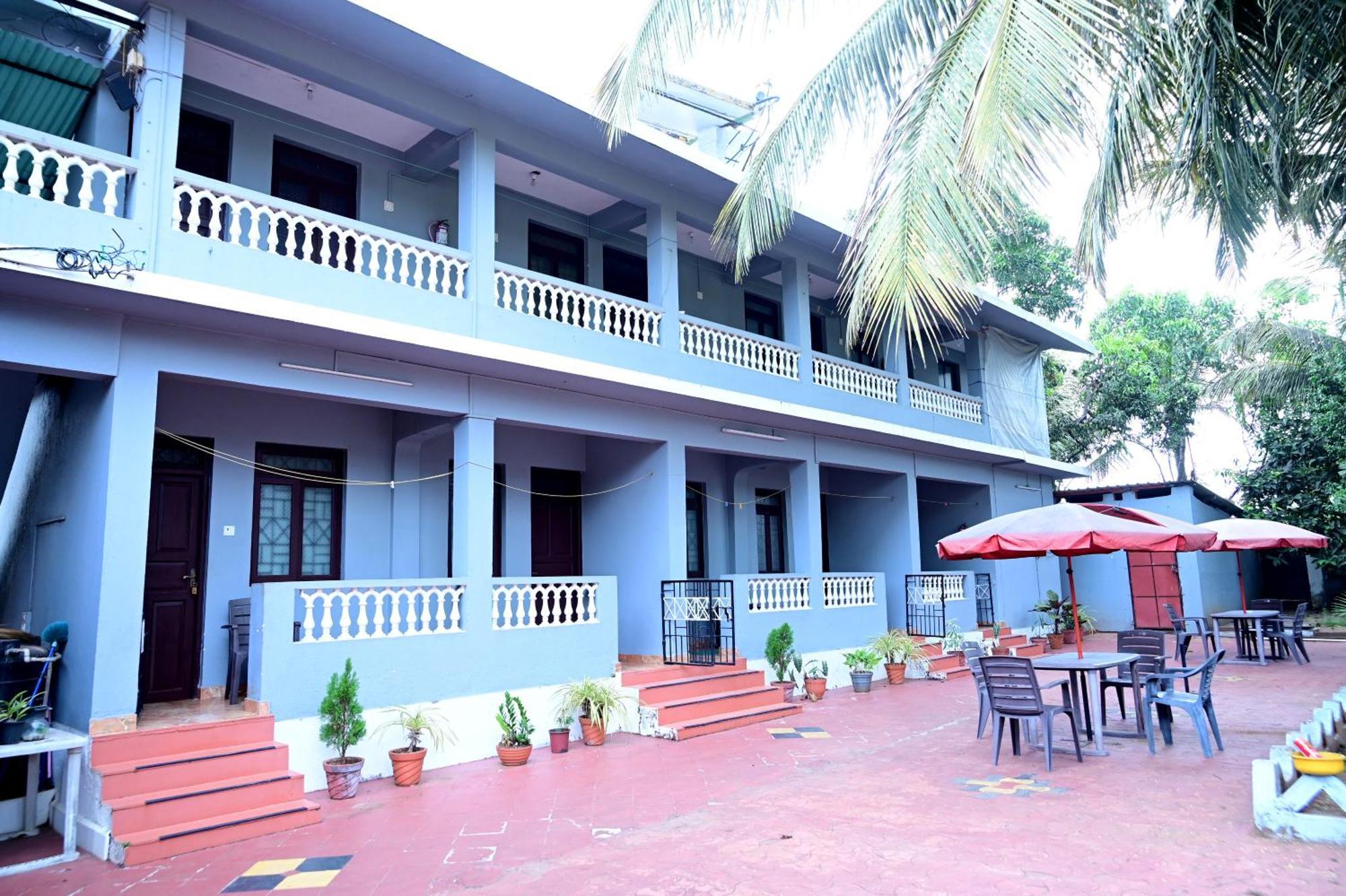 Clinton Guest House Colva Exterior photo